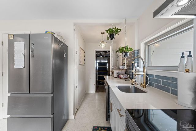 415 Bremen Ave, Pensacola, FL 32507