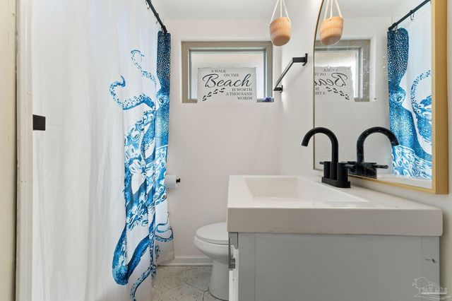 415 Bremen Ave, Pensacola, FL 32507