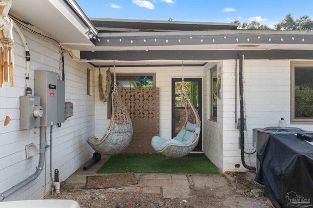 415 Bremen Ave, Pensacola, FL 32507