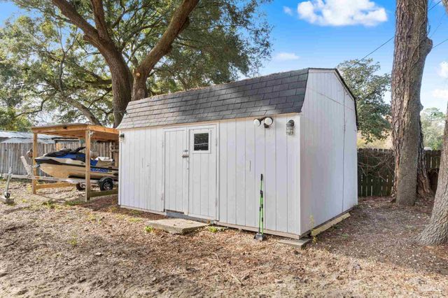 415 Bremen Ave, Pensacola, FL 32507