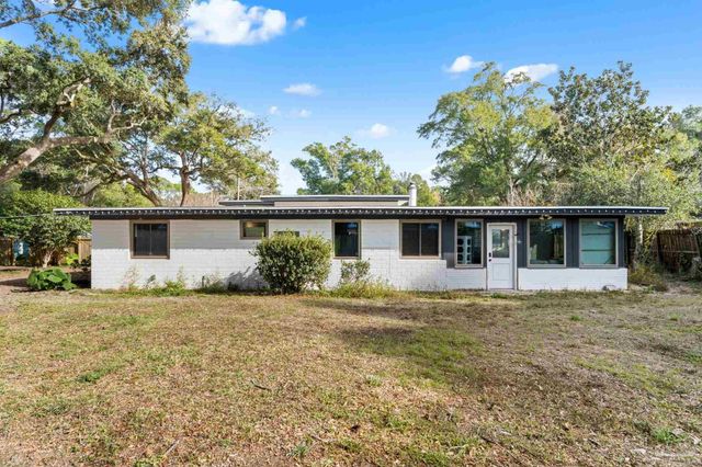 415 Bremen Ave, Pensacola, FL 32507