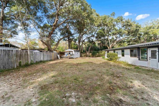 415 Bremen Ave, Pensacola, FL 32507