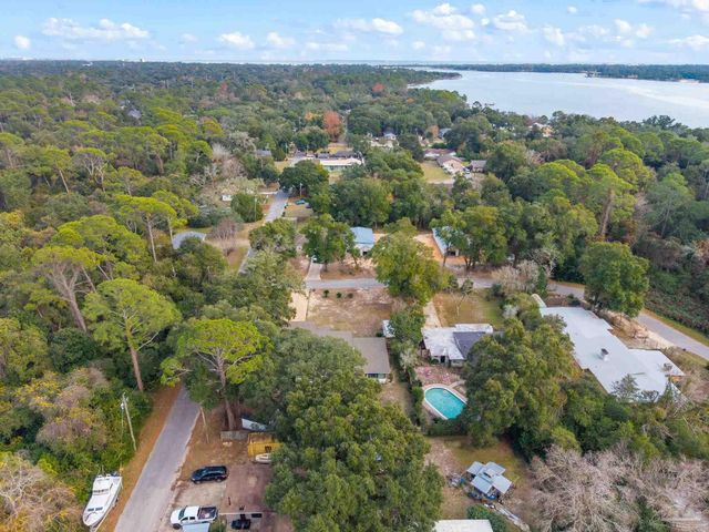 415 Bremen Ave, Pensacola, FL 32507