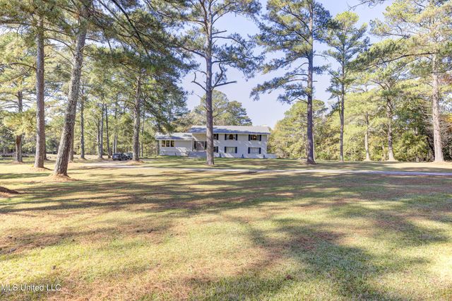 704 Brenmar Street, Brandon, MS 39042