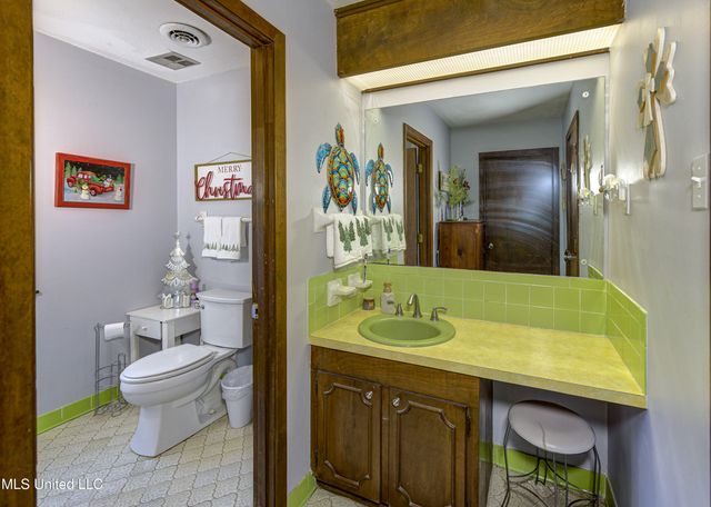 704 Brenmar Street, Brandon, MS 39042