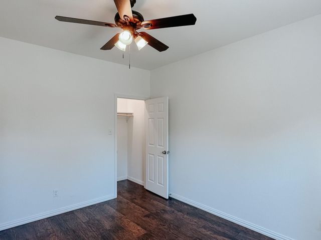 305 SW 6th Street, Kerens, TX 75144