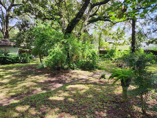 4104 Vermont Blvd, Elkton, FL 32033