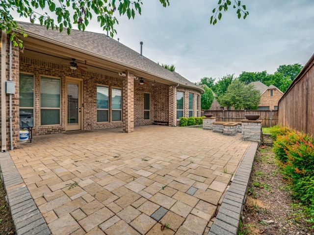 701 Mcgill Court, Mansfield, TX 76063