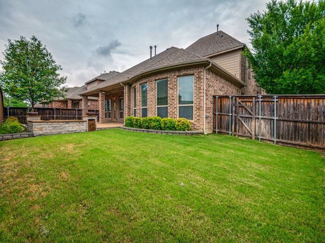 701 Mcgill Court, Mansfield, TX 76063