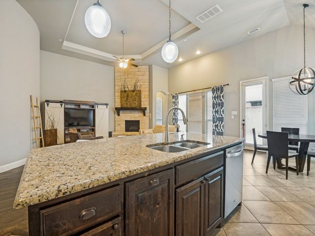 701 Mcgill Court, Mansfield, TX 76063