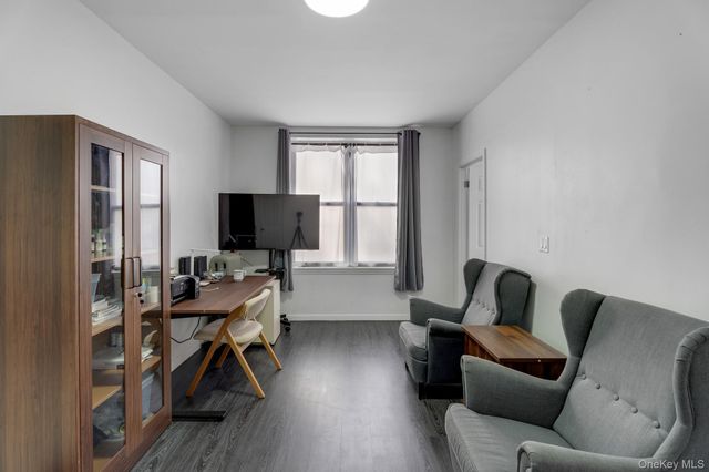 5001 4th Avenue, Brooklyn, NY 11220