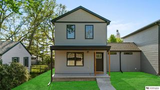 2247 N 31st Street # B, Lincoln, NE 68503
