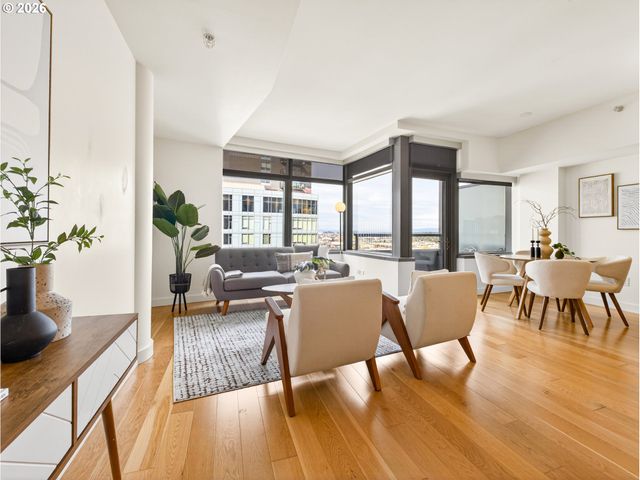 3601 S RIVER Pkwy 2304, Portland, OR 97239