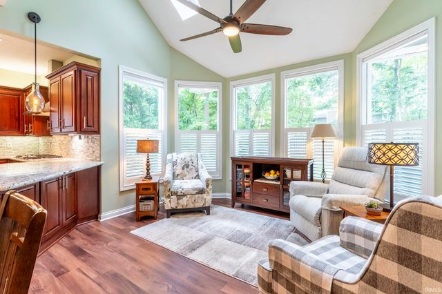 1533 Thornapple Drive, Fort Wayne, IN 46845