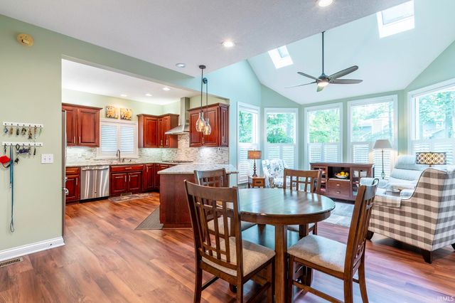 1533 Thornapple Drive, Fort Wayne, IN 46845