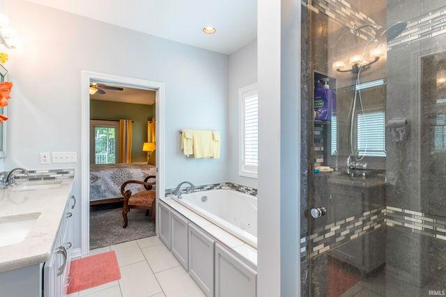 1533 Thornapple Drive, Fort Wayne, IN 46845
