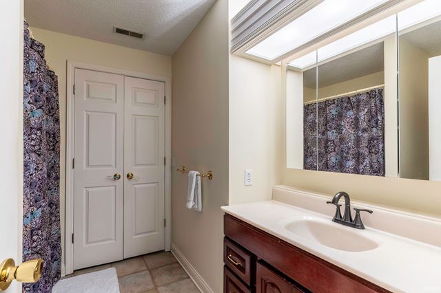 1533 Thornapple Drive, Fort Wayne, IN 46845