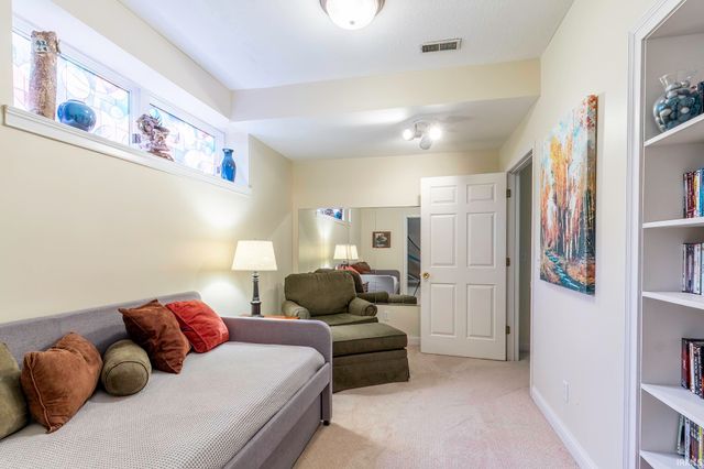 1533 Thornapple Drive, Fort Wayne, IN 46845