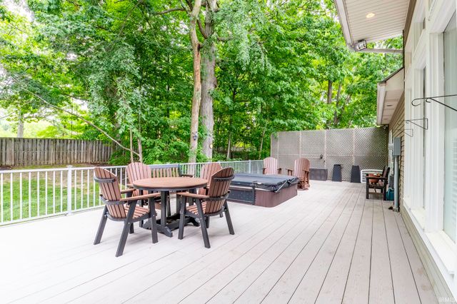 1533 Thornapple Drive, Fort Wayne, IN 46845