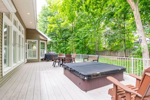1533 Thornapple Drive, Fort Wayne, IN 46845