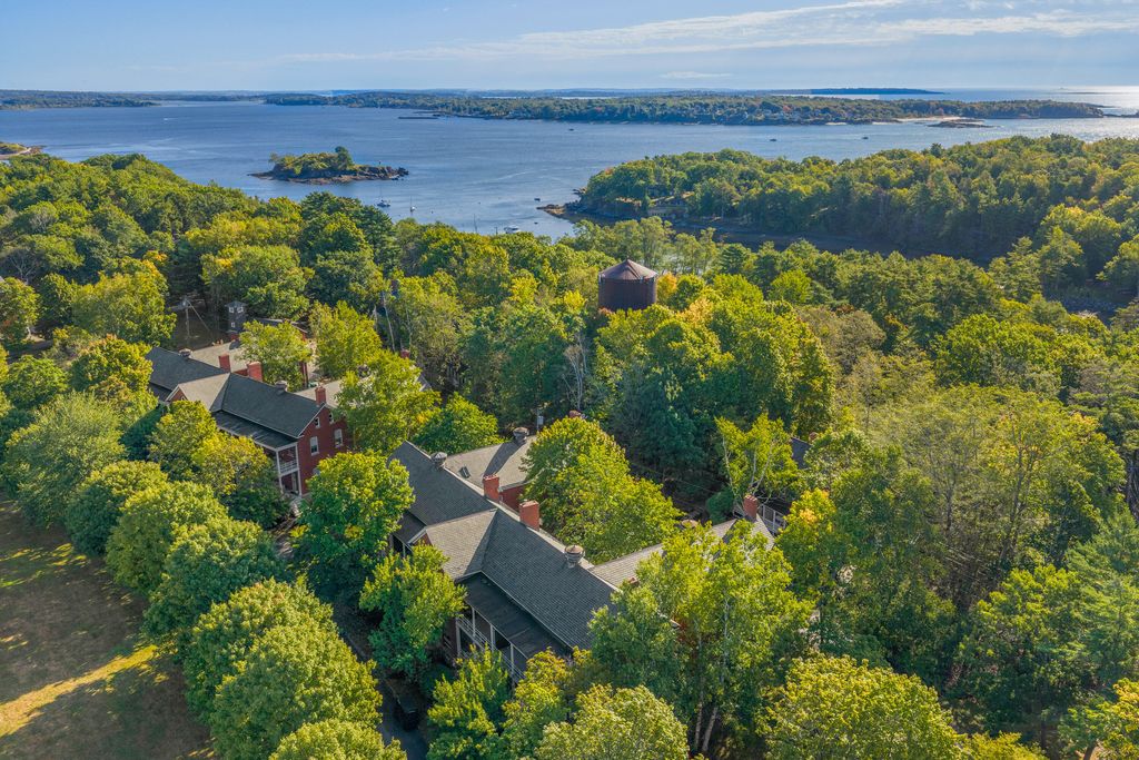 92 McKinley Court 92, Portland, ME 04109 — photo 3