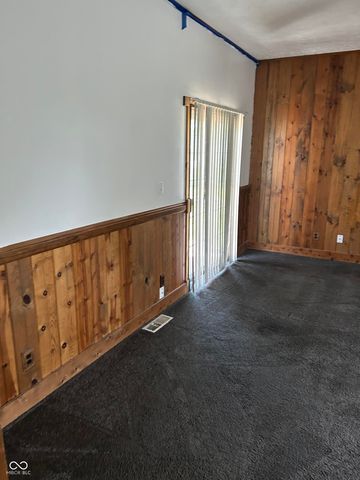 2002 Barton Avenue, Terre Haute, IN 47802