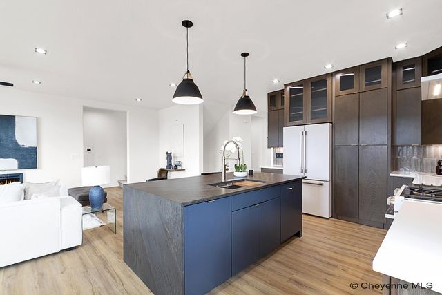 3942 SADDLEBACK LN, Cheyenne, WY 82001