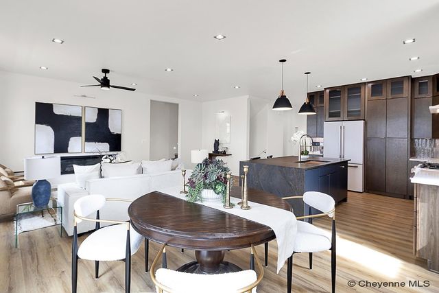 3942 SADDLEBACK LN, Cheyenne, WY 82001