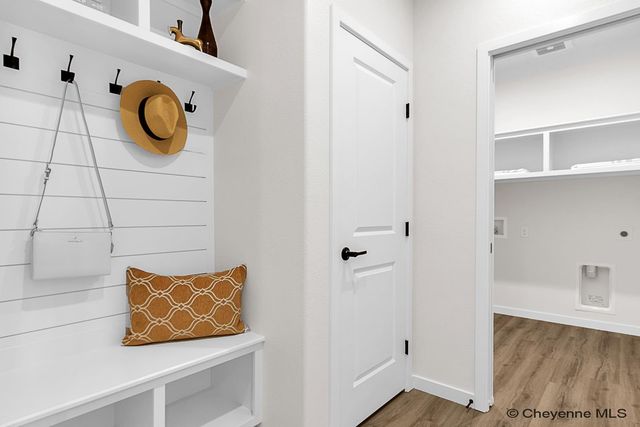 3942 SADDLEBACK LN, Cheyenne, WY 82001