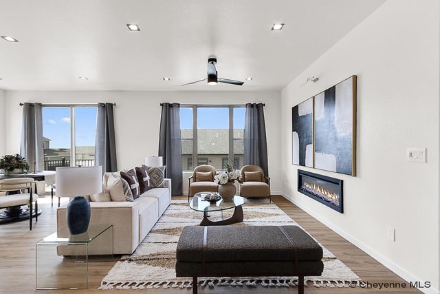 3942 SADDLEBACK LN, Cheyenne, WY 82001