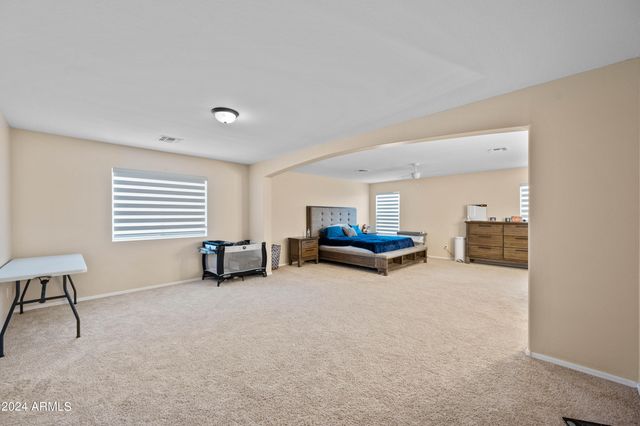 5677 S 239th Drive, Buckeye, AZ 85326