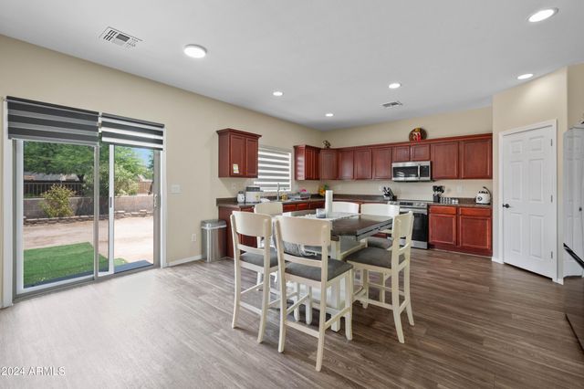 5677 S 239th Drive, Buckeye, AZ 85326