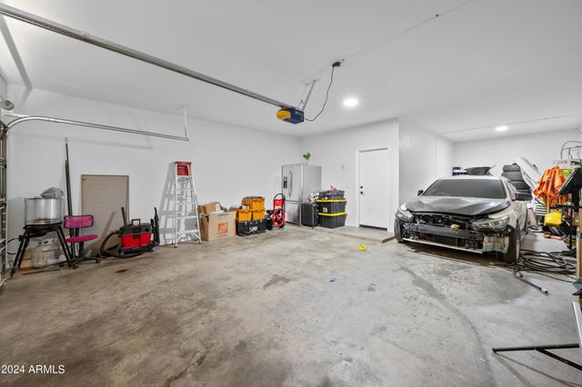 5677 S 239th Drive, Buckeye, AZ 85326