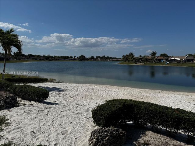 12316 SW 119th Ln, Miami, FL 33186