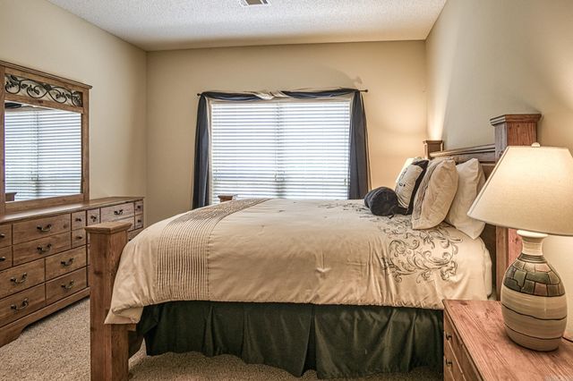 60 Calderon Way, Hot Springs Village, AR 71909