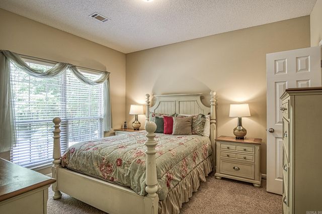 60 Calderon Way, Hot Springs Village, AR 71909