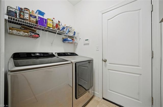 304 Founders Pointe TRL, Carrollton, VA 23314
