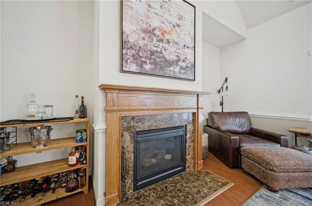 304 Founders Pointe TRL, Carrollton, VA 23314