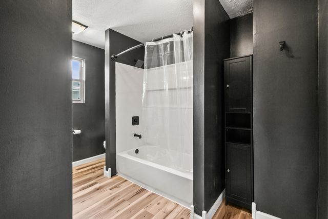 3436 E AVENUE, Council Bluffs, IA 51501