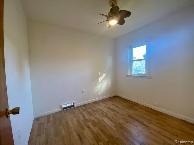 4537 Dewey Road, Newport, MI 48166