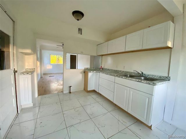 4537 Dewey Road, Newport, MI 48166