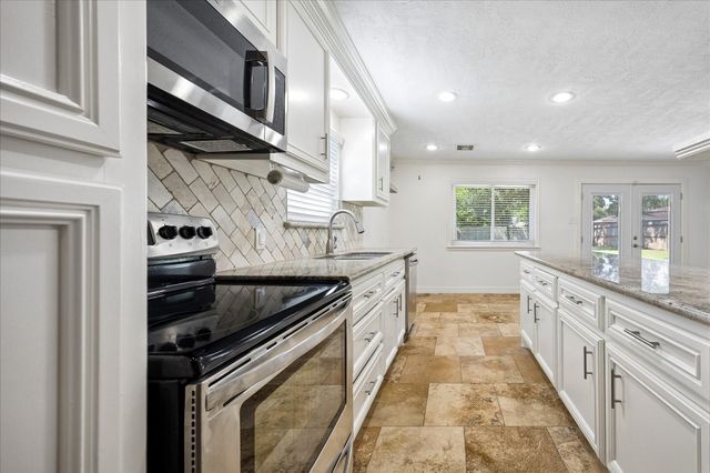 5019 Kinglet Street, Houston, TX 77035