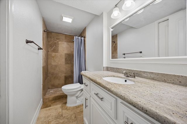 5019 Kinglet Street, Houston, TX 77035