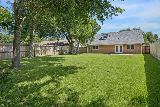 5019 Kinglet Street, Houston, TX 77035
