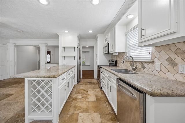 5019 Kinglet Street, Houston, TX 77035