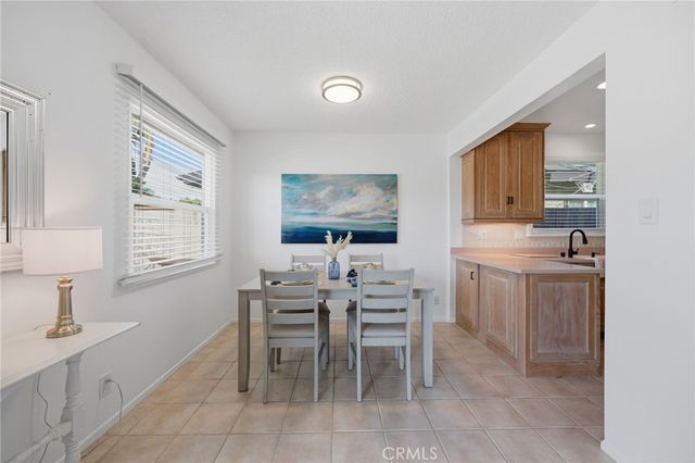 5041 Mcfadden, Huntington Beach, CA 92649