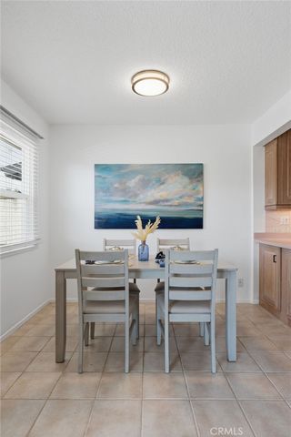 5041 Mcfadden, Huntington Beach, CA 92649