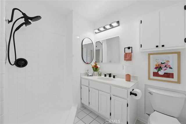5041 Mcfadden, Huntington Beach, CA 92649