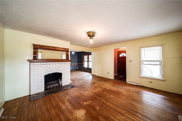 411 Eastlawn Street, Geneva, OH 44041