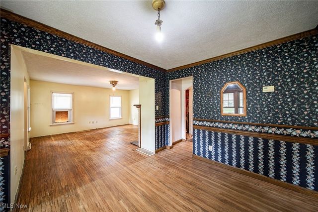 411 Eastlawn Street, Geneva, OH 44041